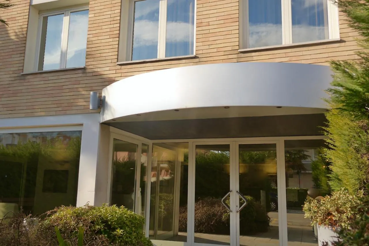 ***  Ahr Hotel Villa Alighieri Stra Italien